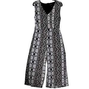 Jumpsuit Snakeskin Size 6 Cropped Wide Leg Vacation Beach Resort Party